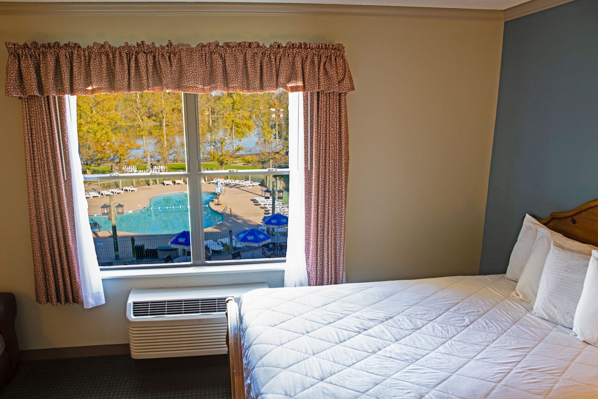 Six Flags Darien Lake Hotel and Campground Hiring NOW! Darien Lake